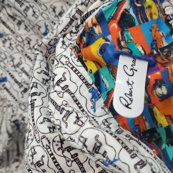 Robert Graham Guitar Print Buttons Down Shirt Men Size L - Picture 8 of 8